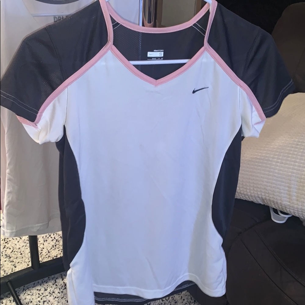Nike Dri - Fit Top!
